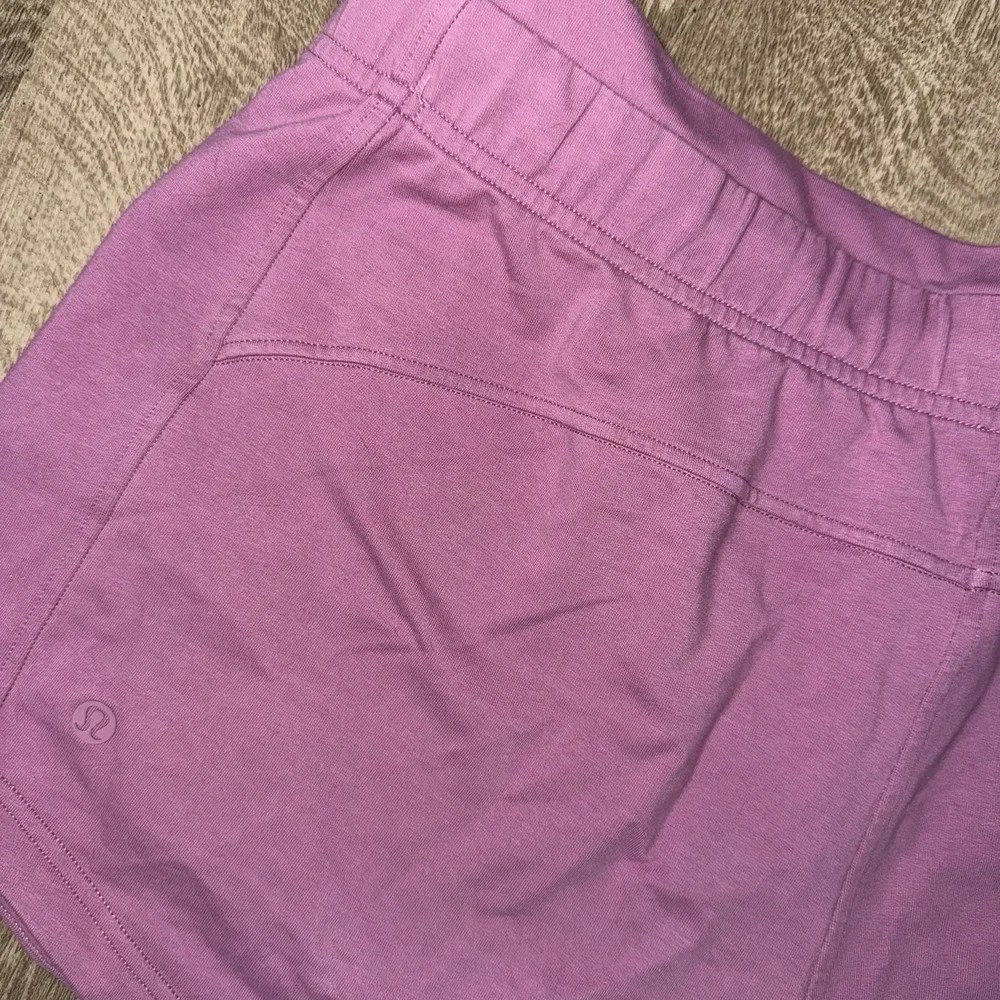 Lululemon Inner Glow High Rise 3